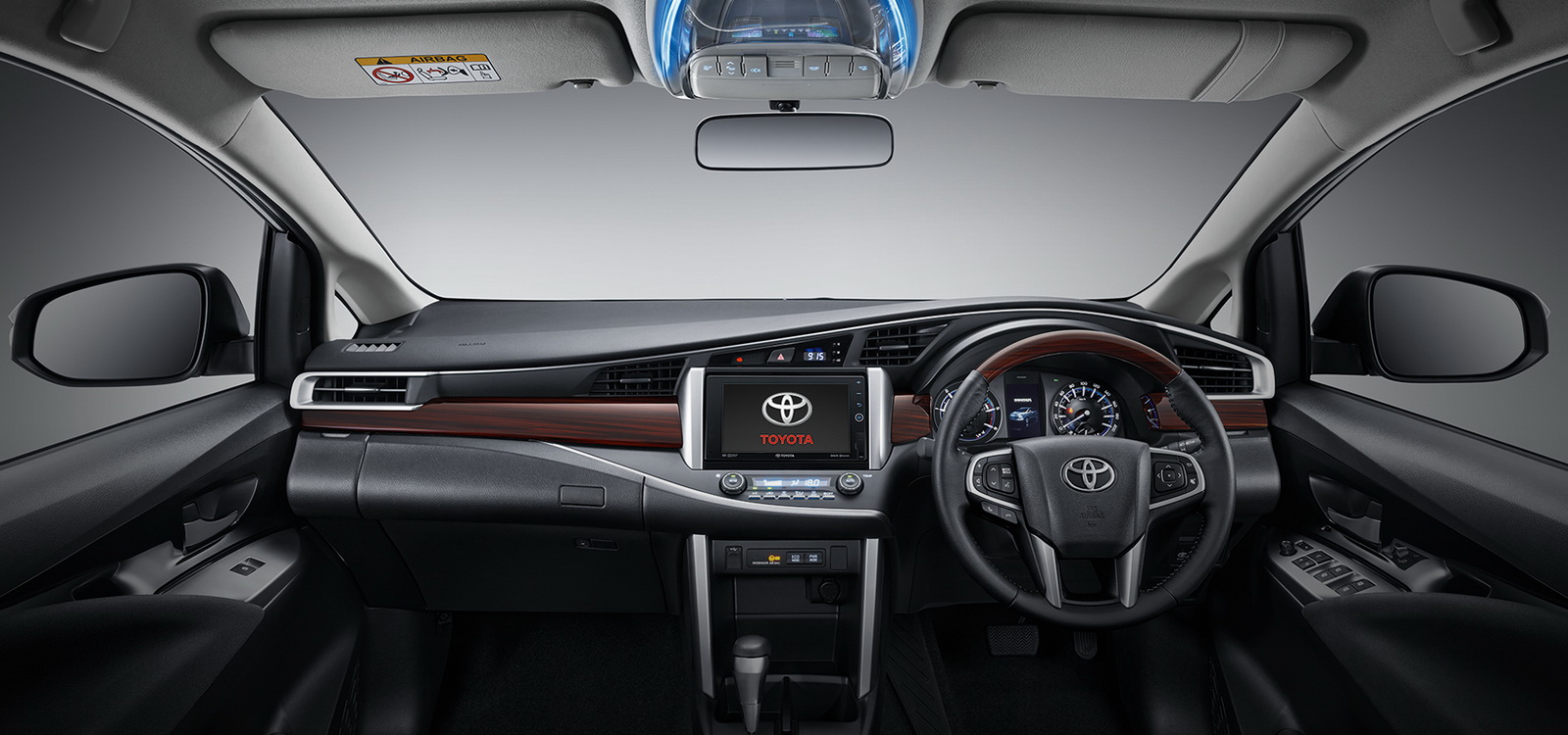 Toyota Kijang Innova