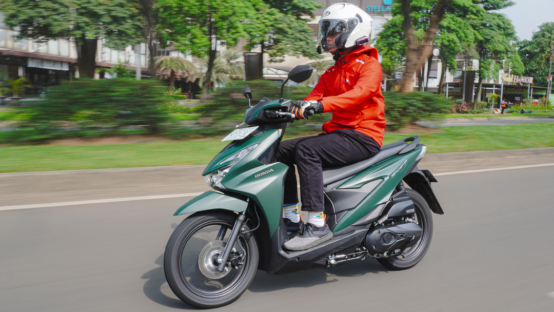 Jangan Salah, Segini Takaran Oli Mesin Honda BeAT dkk Sekarang