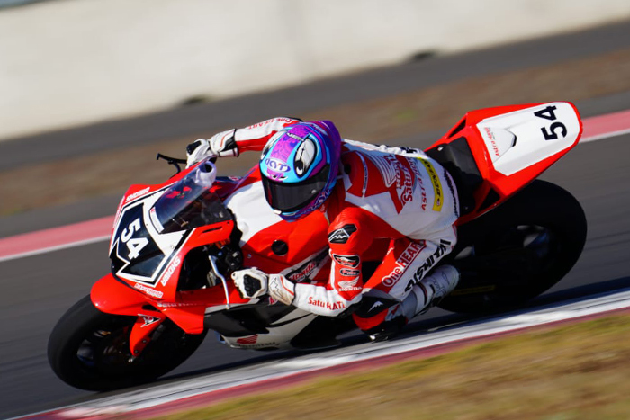ARRC Mandalika 2024: Veda Ega Pratama Rebut Podium Pertamanya di Kelas SS600