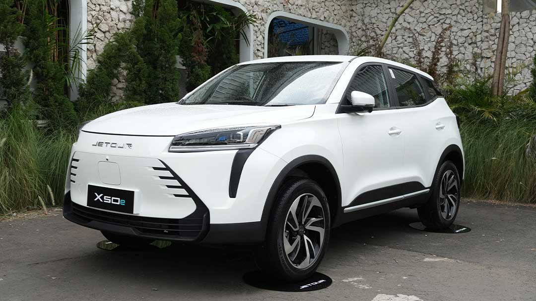 Fitur dan Interior Jetour X50e EV Terungkap, Atap Panoramic dan Head Unit Lebar