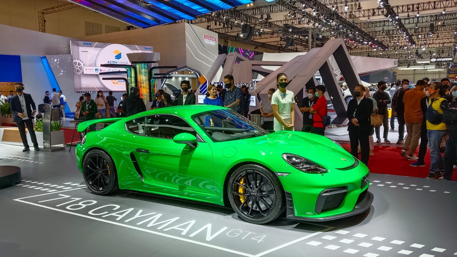 Porsche Tawarkan Mobil Sport Listrik di GIIAS 2022, Bisa Test Drive Juga