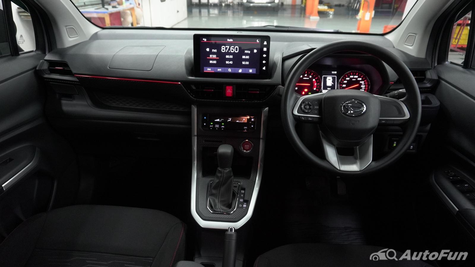 Interior Image 29