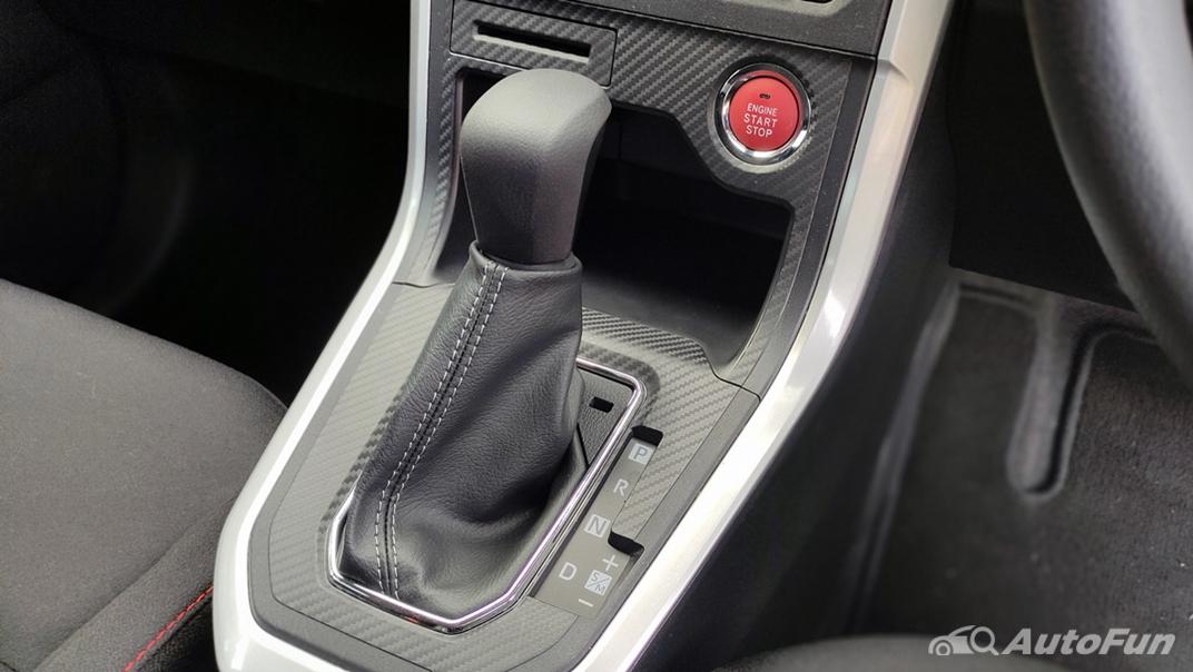 Interior Image 13