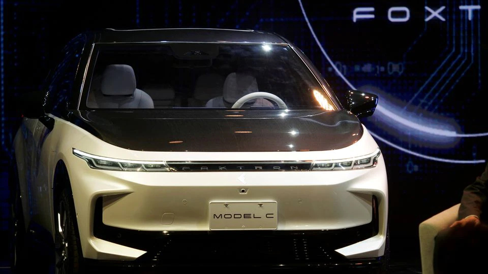 Produsen Iphone Ikutan Bikin Mobil Listrik Buat Saingi Tesla, Ada SUV, Sedan, Sampai Bus
