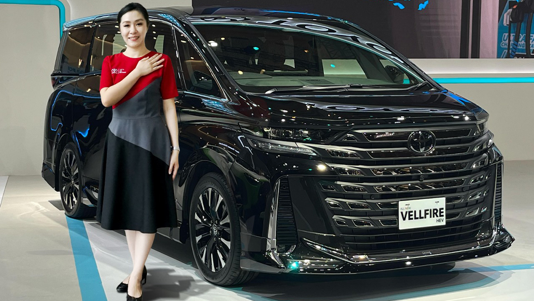 Bikin Pedih Kaum Gaji UMR, Segini Cicilan Kredit Toyota Vellfire Hybrid 2024 Tiap Bulannya