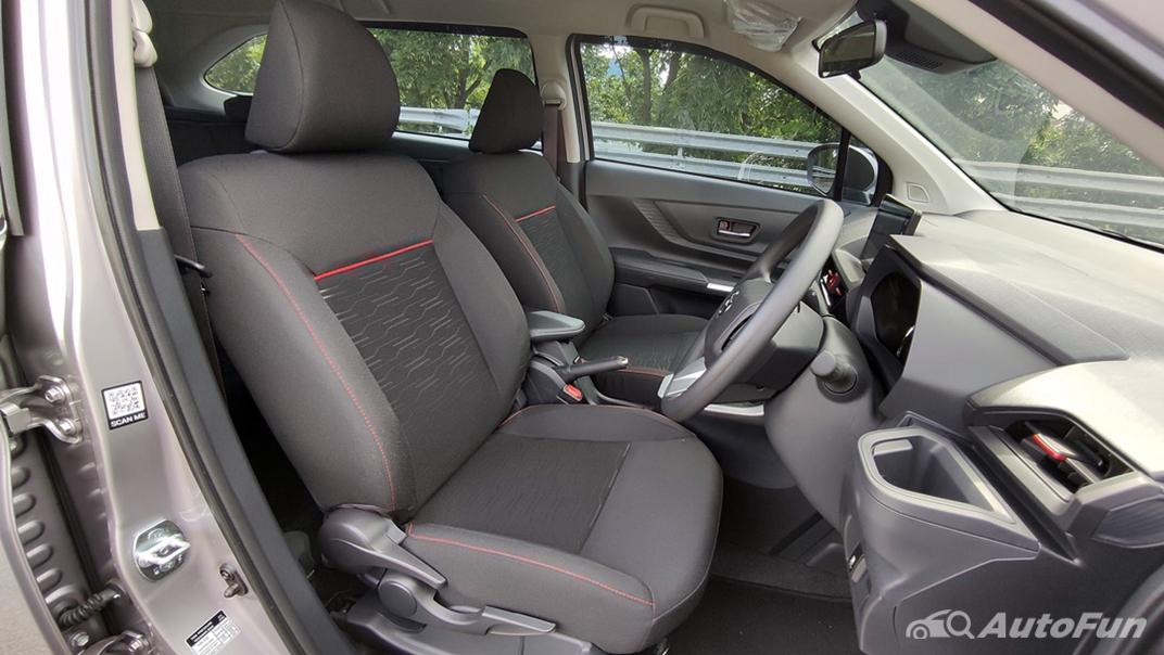 Interior Image 15