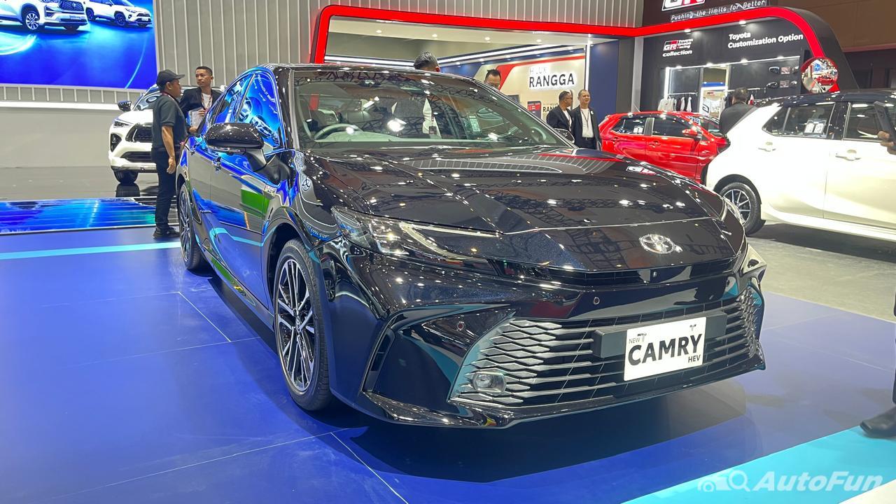 mobil baru di IIMS 2025