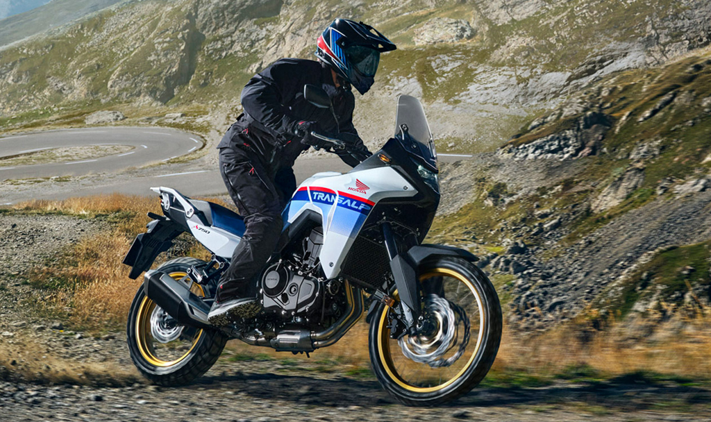 Cek Line Up Moge Terbaru Honda, Harga Mulai Rp 200 Jutaan
