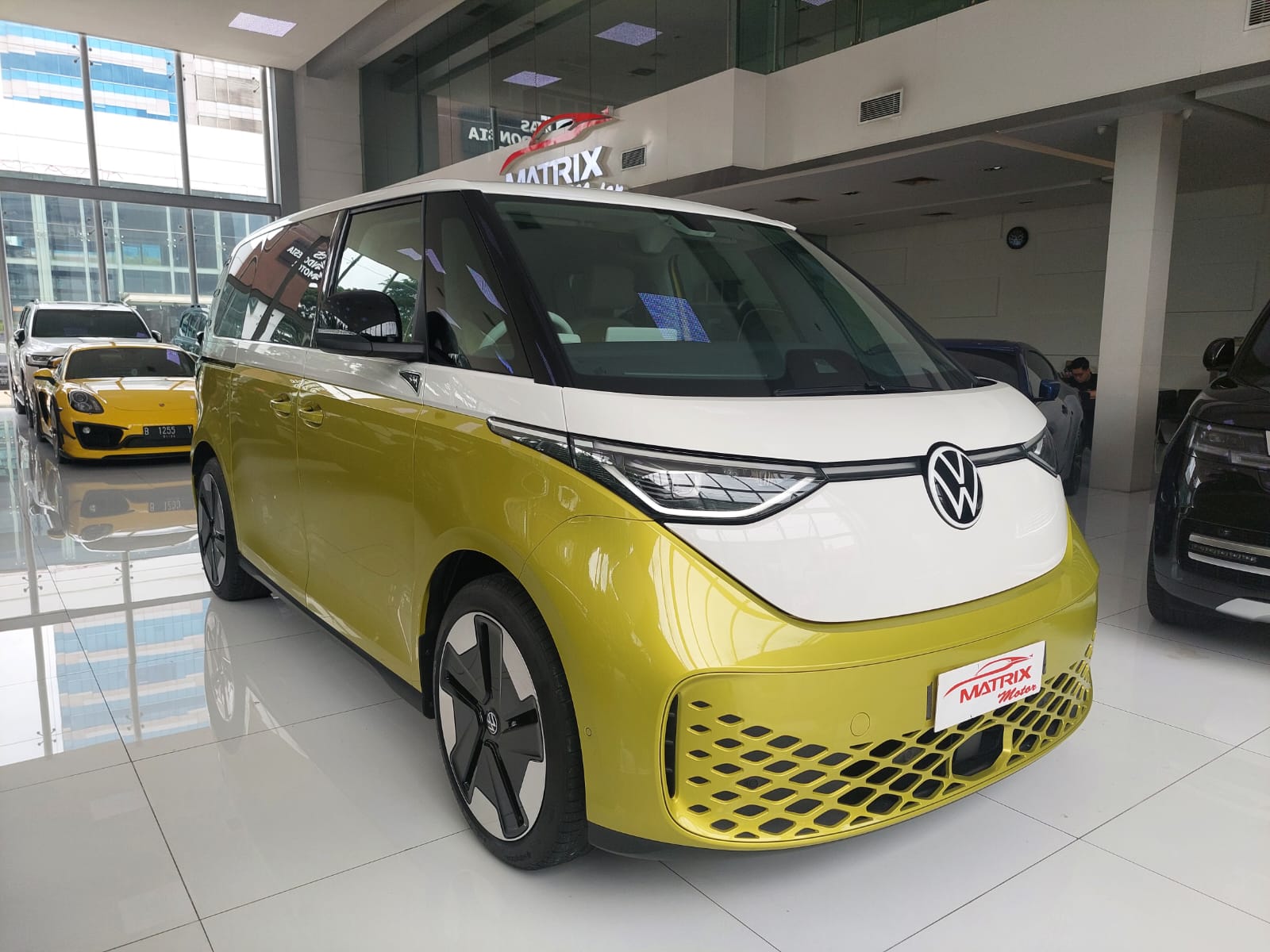 VW ID Buzz Sudah Mendarat di Indonesia, Harganya Bikin Merinding!