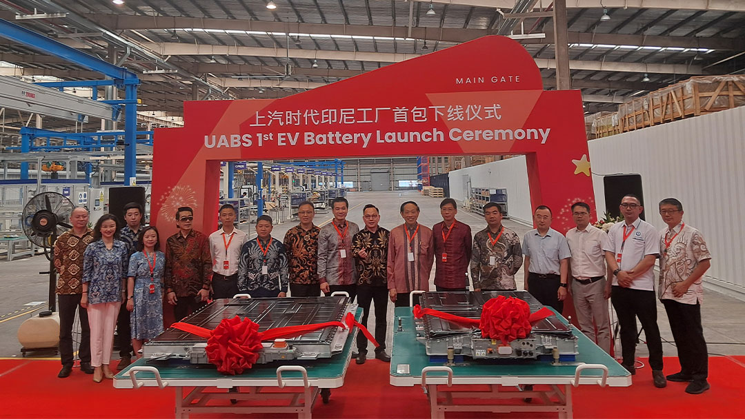Mobil Listrik MG Kini Pakai Baterai UABS Buatan Cikarang