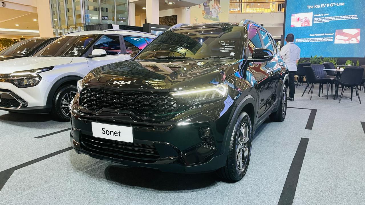 Cuma Ada 100 Unit, Kia Sonet Night Edition Terlihat Lebih Ganteng Ketimbang Honda WR-V dkk