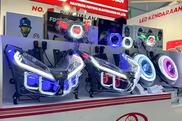 Ayoto Tawarkan bi-LED PNP Buat Honda BeAT, Gak Sampai Sejuta!