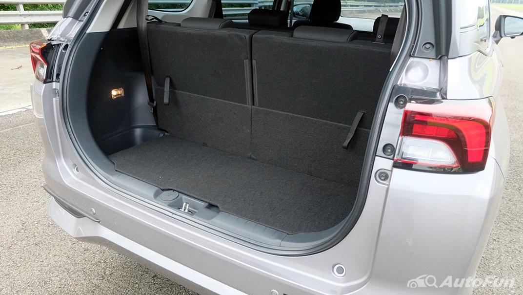 Interior Image 26