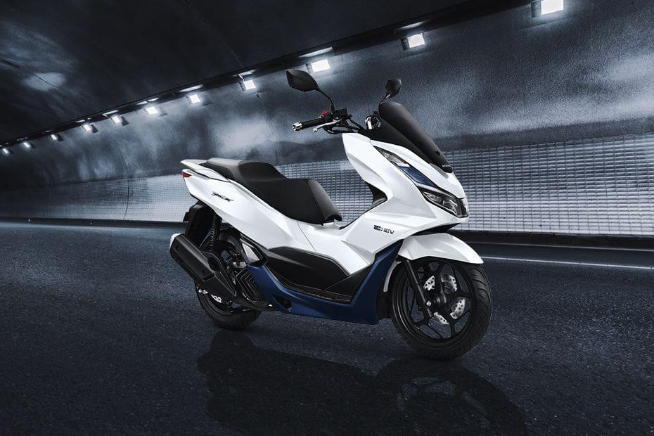 Gambar Honda PCX eHEV