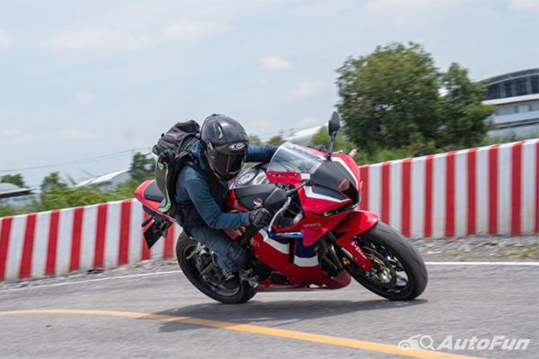 Menjajal Moge Setengah Milyar Honda CBR600RR 2021 Sejauh 200 Km Lebih di Thailand