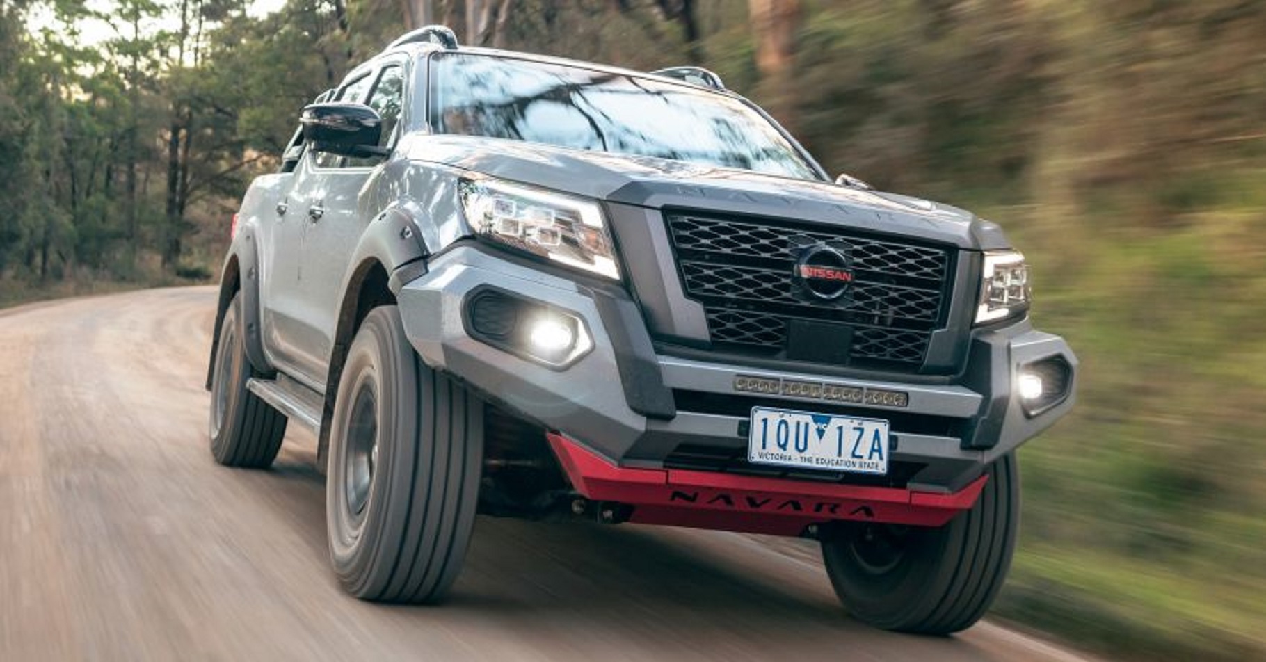 Tantang Ford Ranger Raptor, Nissan Hadirkan Navara Paling Tangguh di Dunia