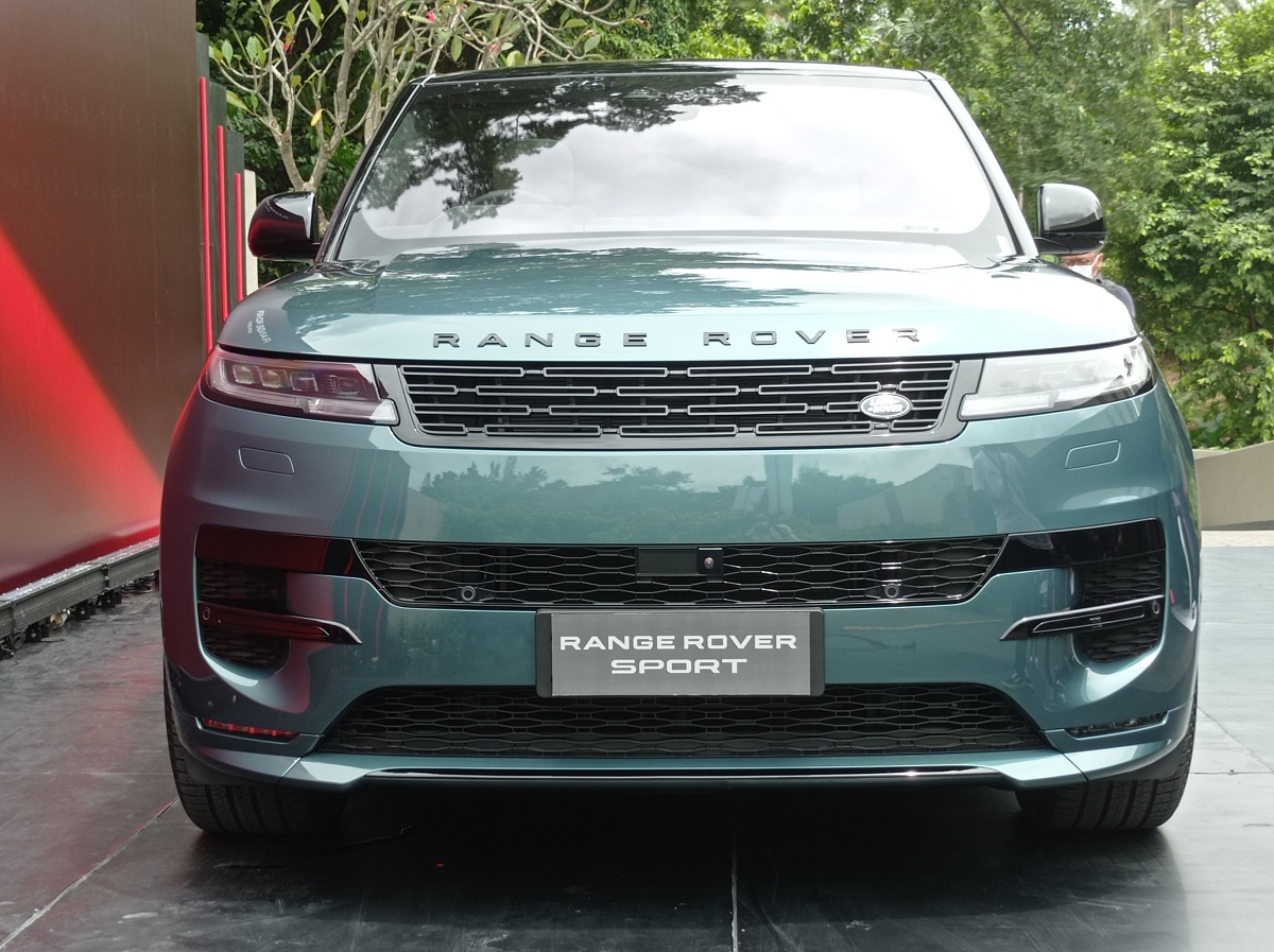 Range Rover Sport 2023 Resmi Rilis di Indonesia, Ada Opsi PHEV Harga Setara 7 Innova Zenix Hybrid
