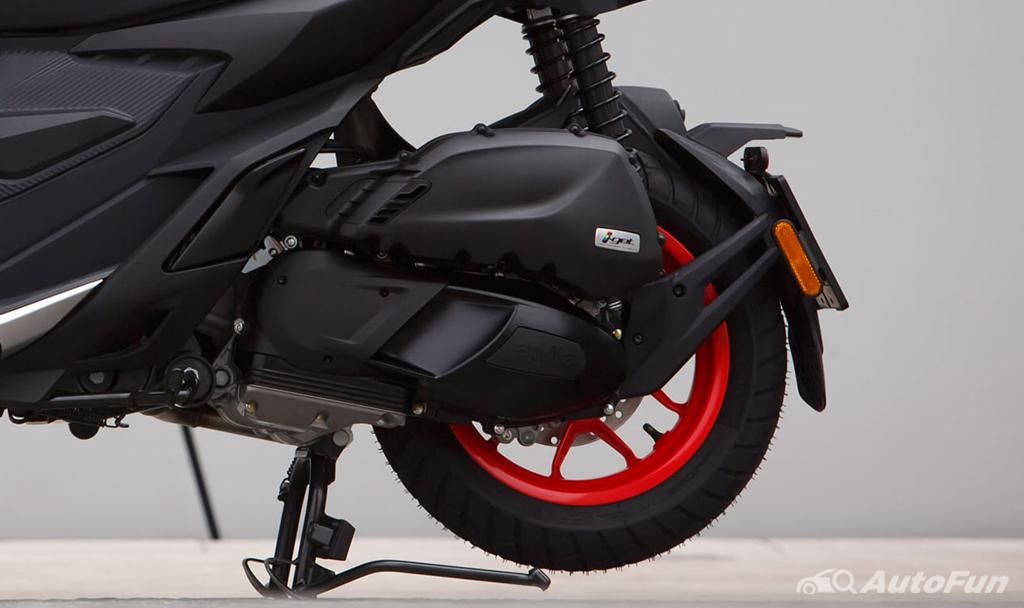 aprilia sr-gt