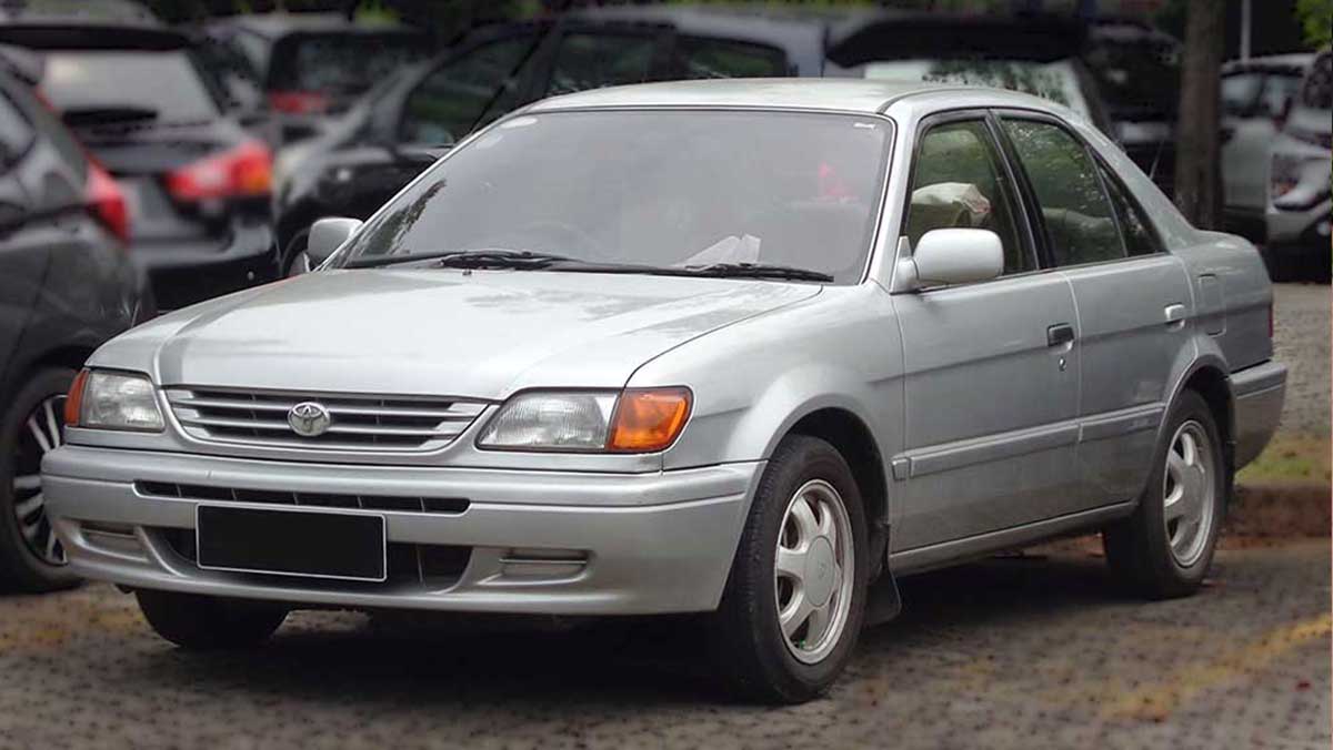 toyota soluna bekas