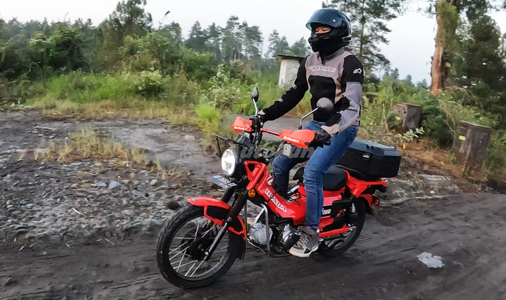 Ngegas Honda CT125, Begini Rasanya Motor Bebek Termahal di Indonesia
