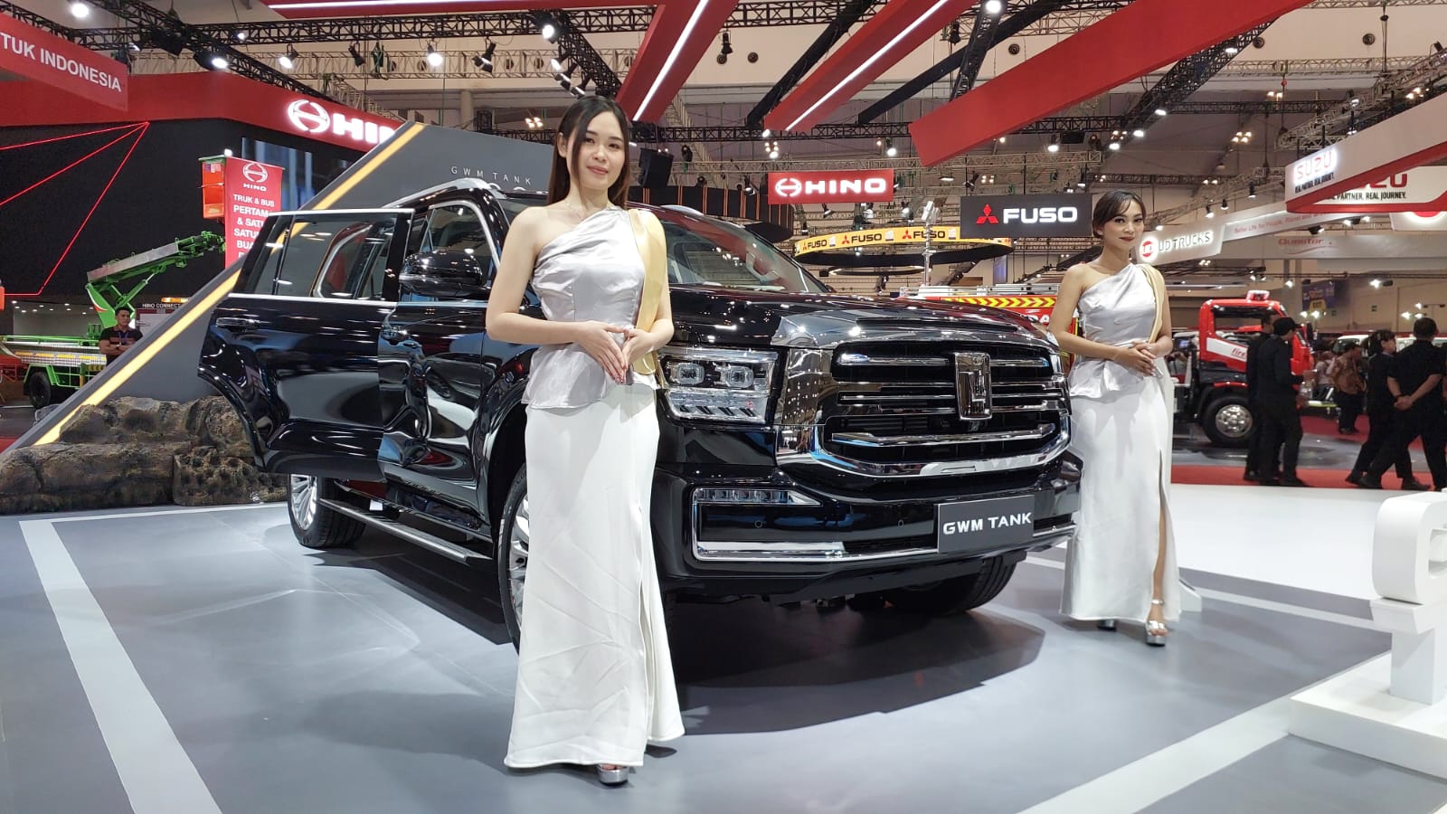 GWM Tank 500 2023 Mulai Dijual Tahun Depan, Bisa Bikin Fortuner dan Pajero  Sport Bertekuk Lutut | Autofun