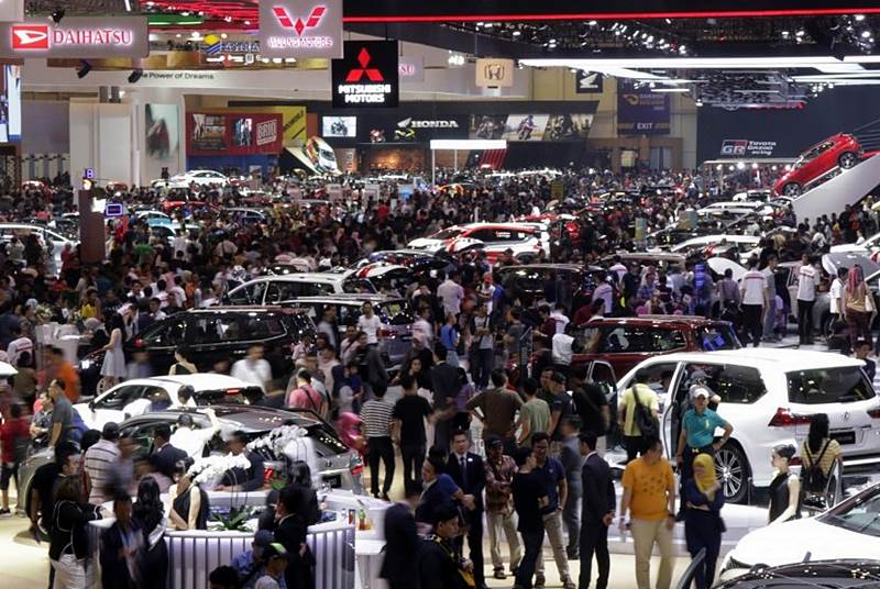 Pasar Mobil Baru Rp 300 Jutaan Makin Terjepit Akibat Daya Beli Terus Berkurang