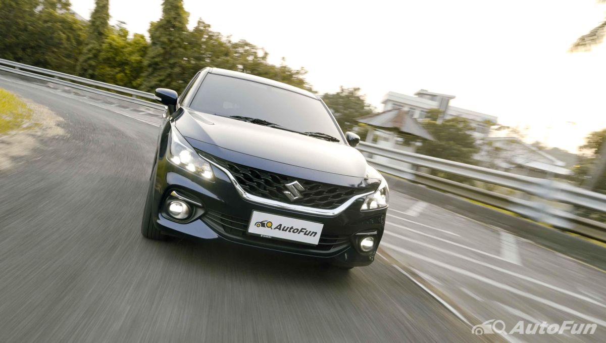 Rekomendasi Mobil Keluarga 2024: Suzuki Baleno Goda Keluarga Muda dengan Harga Terjangkau
