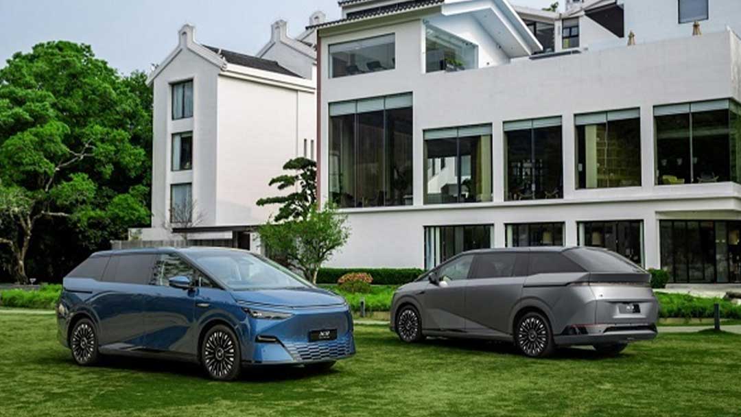Xpeng X9 Facelift 2025 Diperkenalkan, Makin Nyaman Pakai Teknologi AI